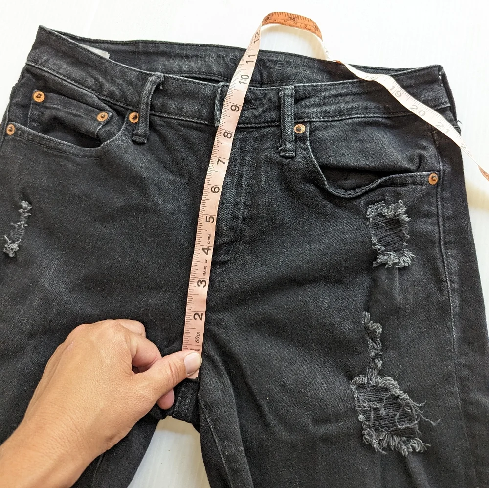 AMERICAN EAGLE Airflex ripped distressed black denim skinny jeans
